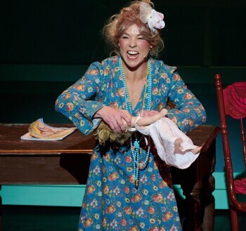 Miss Hannigan "Little Girls"