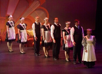 Warbucks Staff