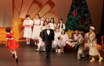 Mr & Mrs Mudge turn up to Warbucks